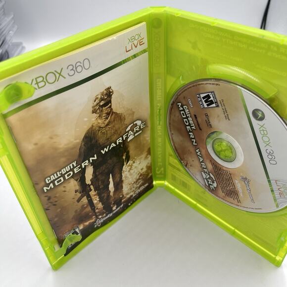 Call of Duty: Modern Warfare 2 (Microsoft Xbox 360, 2009) - Picture 5 of 6